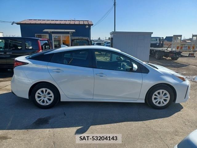 Toyota PRIUS 2021-01 4243038-4