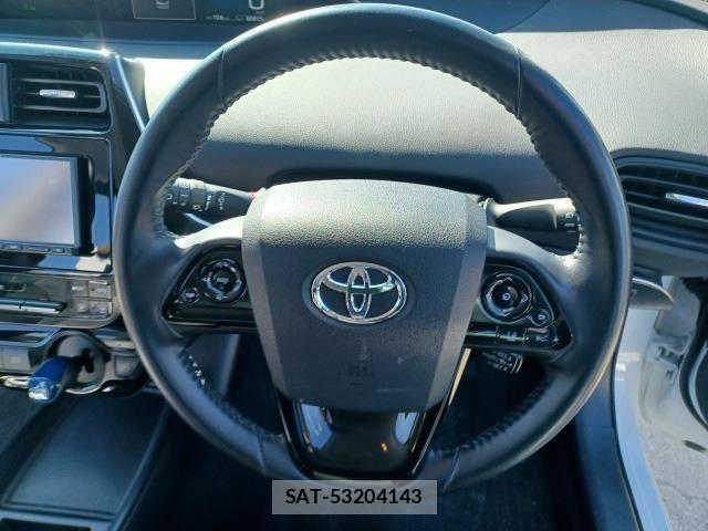 Toyota PRIUS 2021-01 4243038-5