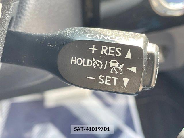 Toyota PRIUS 2016-06 4757077-4