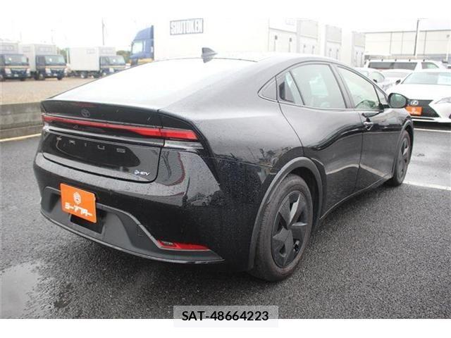 Toyota PRIUS 2024-03 4978333-13