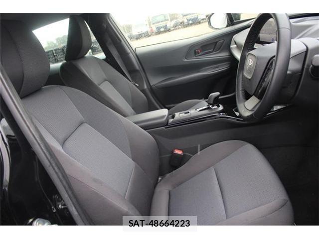 Toyota PRIUS 2024-03 4978333-19