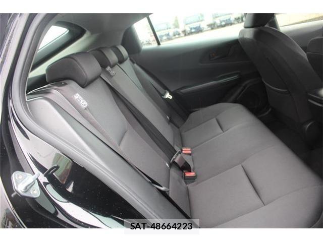 Toyota PRIUS 2024-03 4978333-21