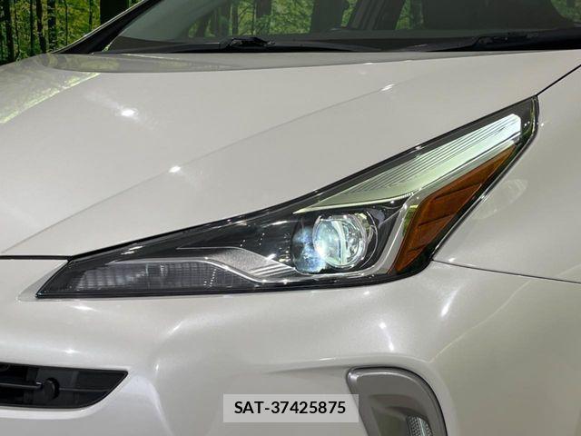 Toyota PRIUS 2019-01 5875968-12