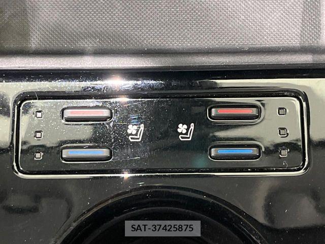 Toyota PRIUS 2019-01 5875968-3