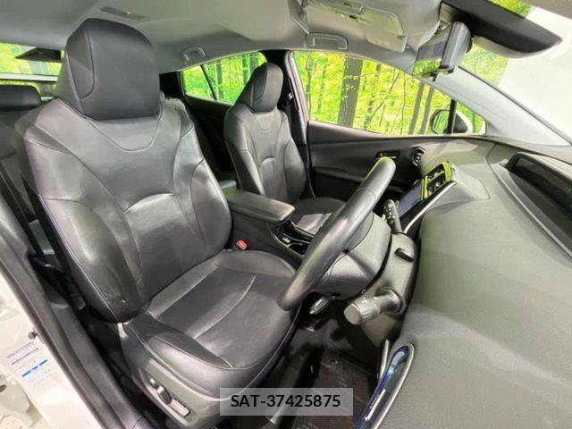 Toyota PRIUS 2019-01 5875968-8