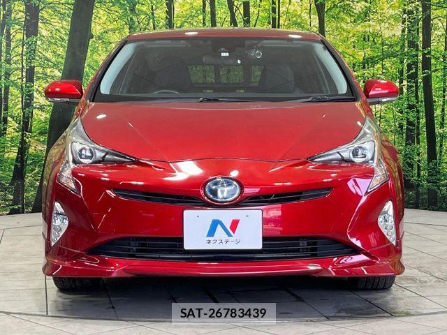 Toyota PRIUS 2018-09 5875970-14