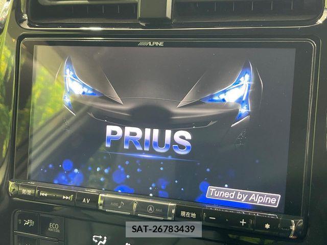 Toyota PRIUS 2018-09 5875970-2
