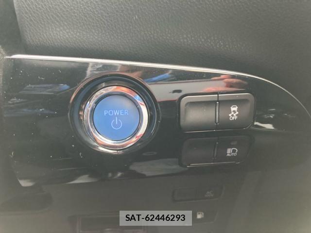 Toyota PRIUS 2022-08 6016582-21