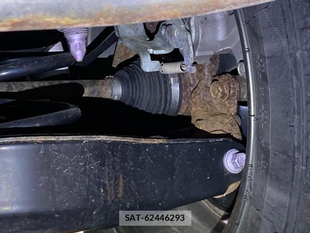 Toyota PRIUS 2022-08 6016582-27
