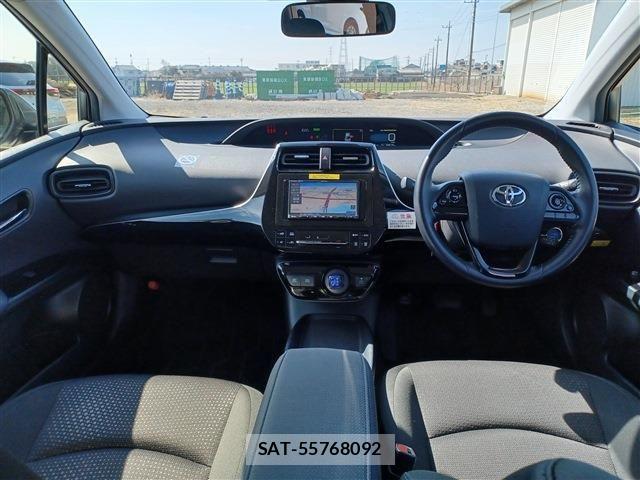 Toyota PRIUS 2021-03 6016583-11