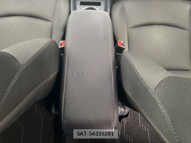 Toyota PRIUS 2018-12 6218635-15