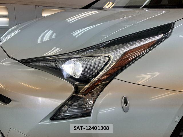 Toyota PRIUS 2017-03 6246802-3