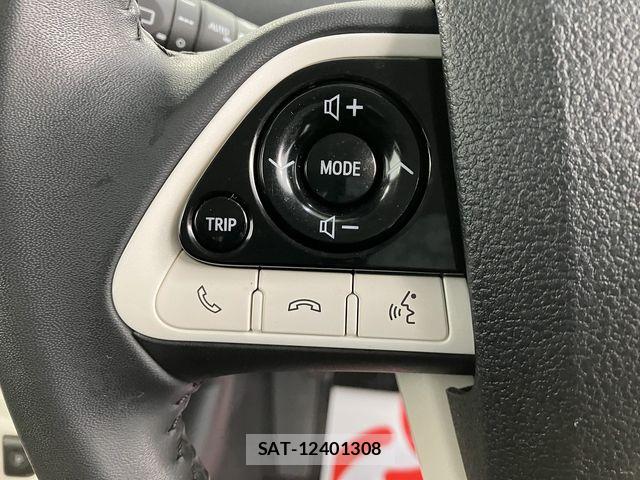 Toyota PRIUS 2017-03 6246802-8