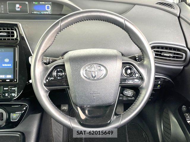 Toyota PRIUS 2021-11 6265632-10