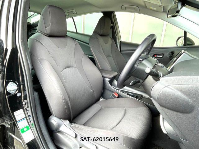 Toyota PRIUS 2021-11 6265632-7