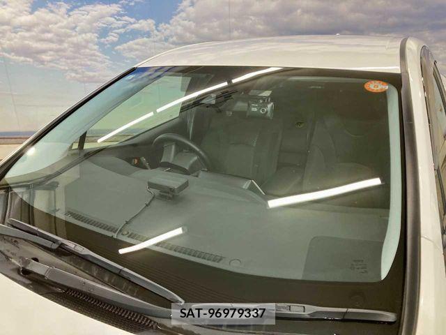 Toyota PRIUS 2021-03 6642249-9