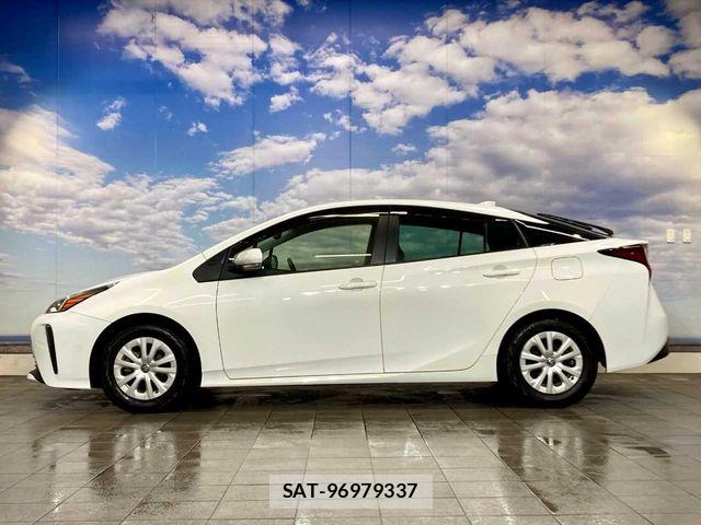 Toyota PRIUS 2021-03 6642249-17