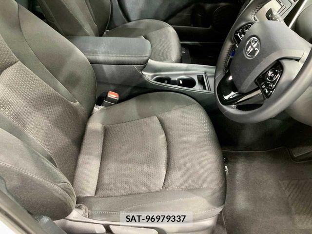 Toyota PRIUS 2021-03 6642249-18