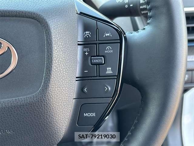 Toyota PRIUS 2023-04 6673228-9