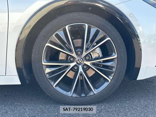 Toyota PRIUS 2023-04 6673228-16