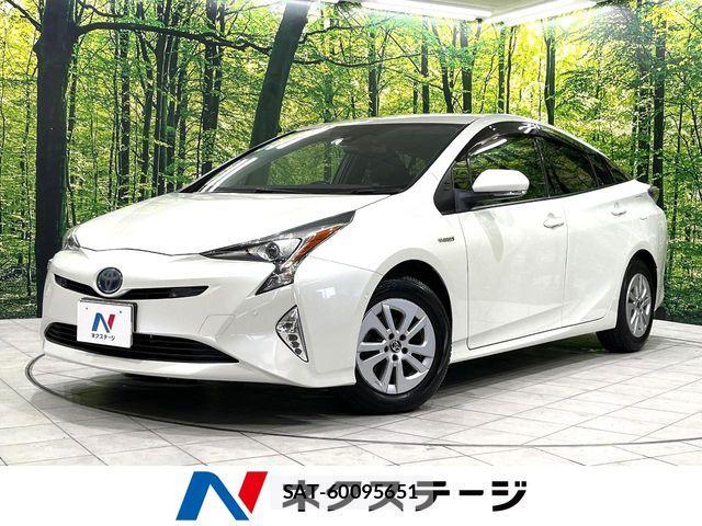Toyota PRIUS 2018-03 6677589-0