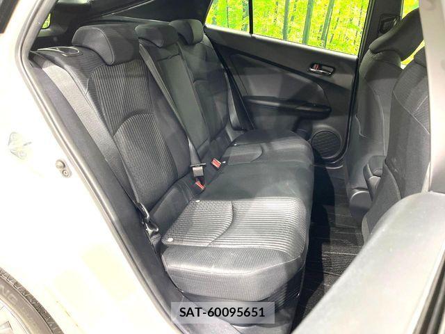 Toyota PRIUS 2018-03 6677589-9