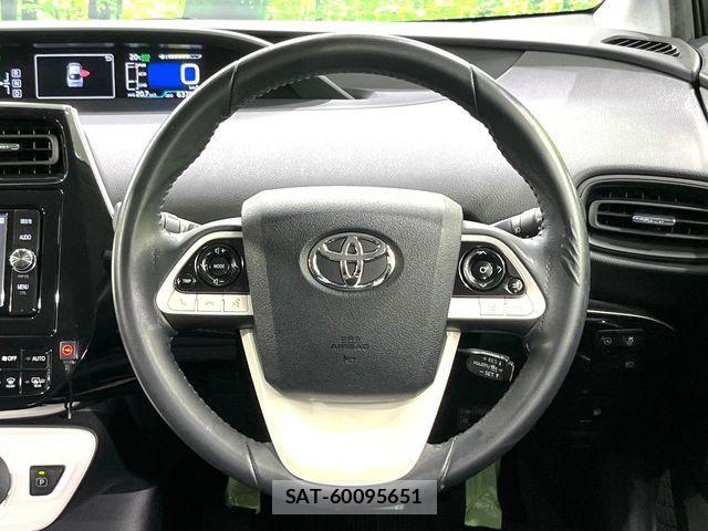 Toyota PRIUS 2018-03 6677589-11