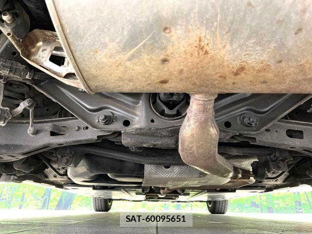 Toyota PRIUS 2018-03 6677589-19