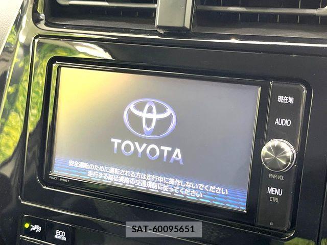 Toyota PRIUS 2018-03 6677589-2
