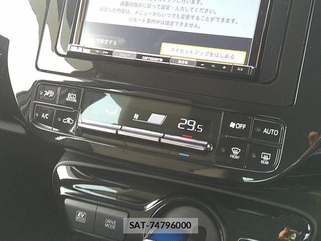 Toyota PRIUS 2021-04 6677586-12