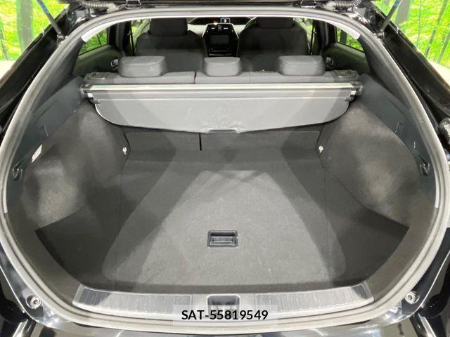 Toyota PRIUS 2017-03 6677588-10