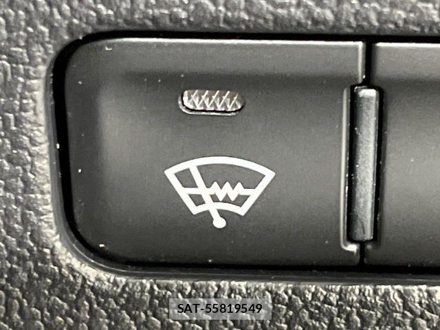 Toyota PRIUS 2017-03 6677588-3