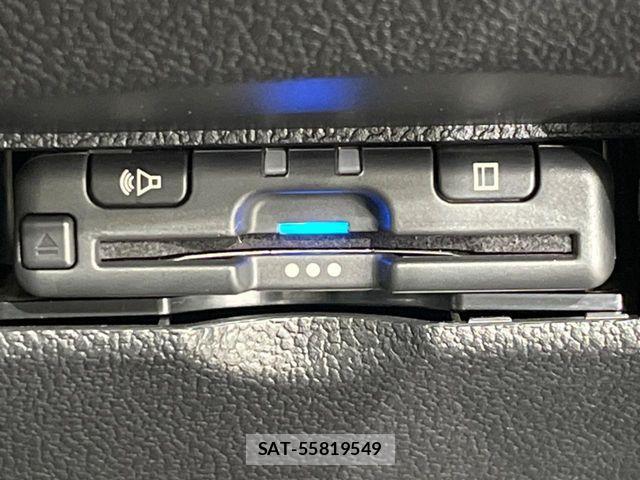Toyota PRIUS 2017-03 6677588-5