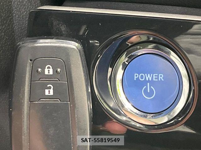 Toyota PRIUS 2017-03 6677588-6