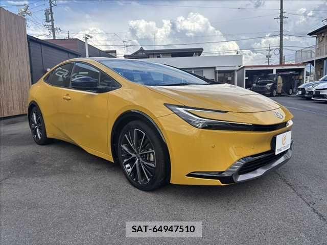 Toyota PRIUS 2023-08 6691201-15