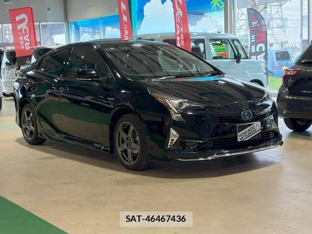 Toyota PRIUS 2018-07 6717089-16