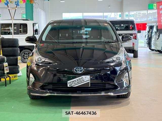Toyota PRIUS 2018-07 6717089-17