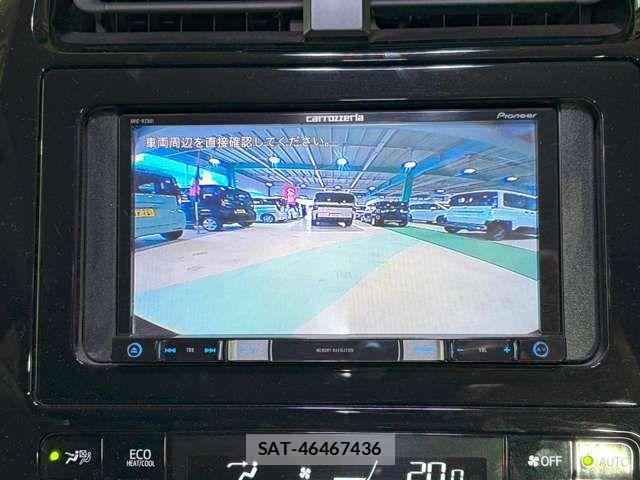 Toyota PRIUS 2018-07 6717089-2