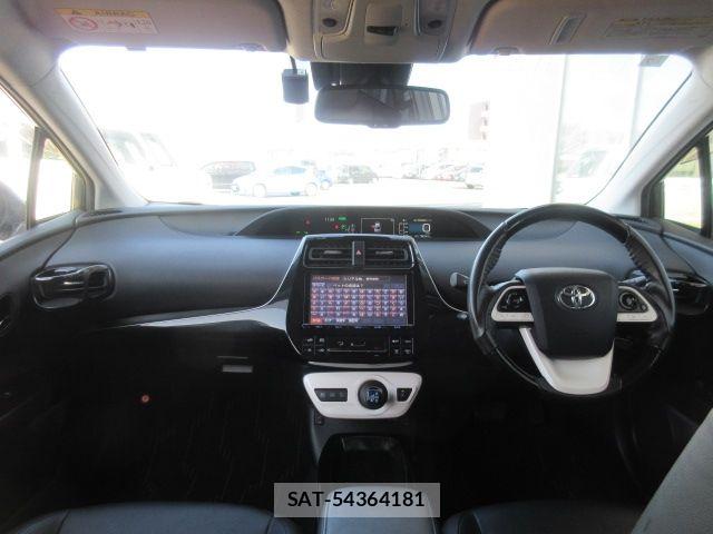 Toyota PRIUS 2016-07 6752944-1