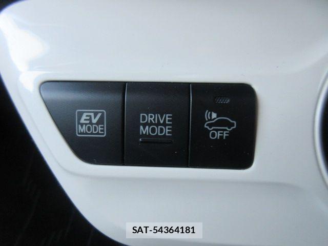 Toyota PRIUS 2016-07 6752944-19