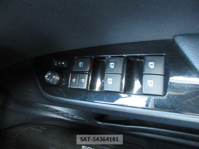 Toyota PRIUS 2016-07 6752944-20