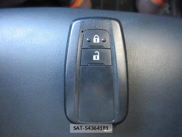 Toyota PRIUS 2016-07 6752944-23