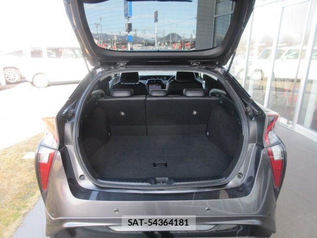 Toyota PRIUS 2016-07 6752944-8