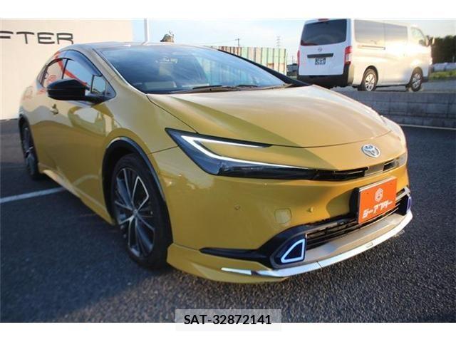 Toyota PRIUS 2023-06 6752942-7