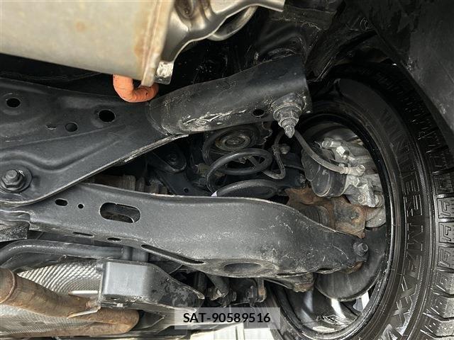 Toyota PRIUS 2023-12 6752941-10