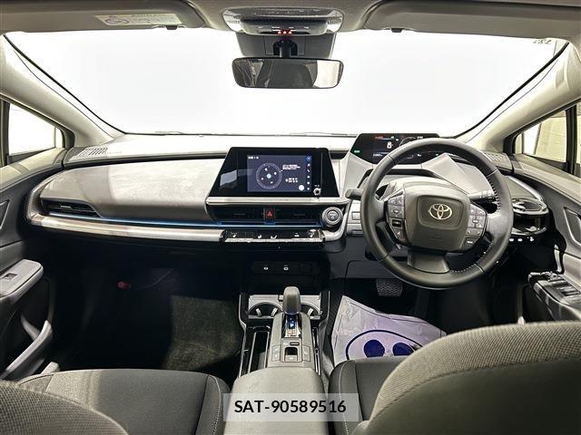 Toyota PRIUS 2023-12 6752941-14