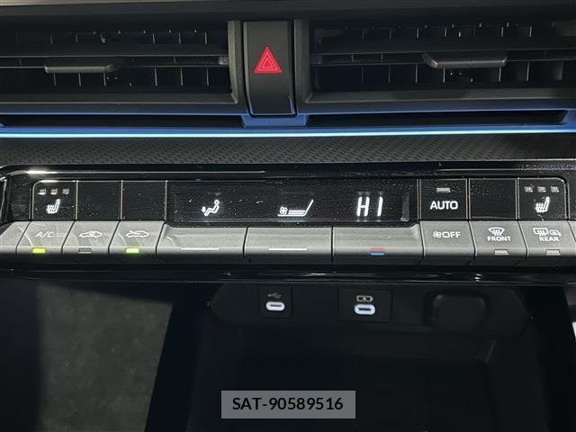 Toyota PRIUS 2023-12 6752941-21