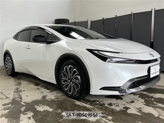 Toyota PRIUS 2023-12 6752941-3