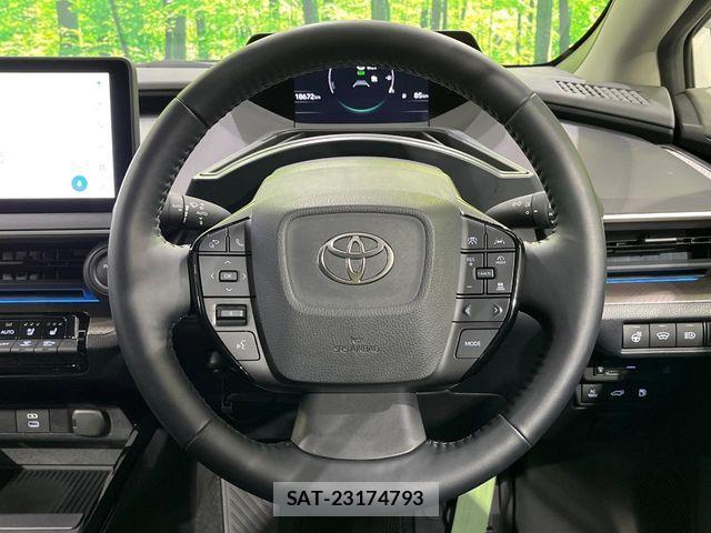 Toyota PRIUS 2023-10 6816677-11
