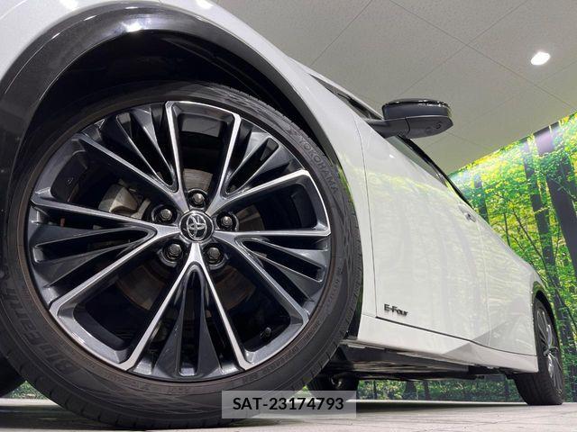 Toyota PRIUS 2023-10 6816677-13